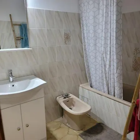 Dom wakacyjny Jolie Maison Avec Exterieur A Proximite Des Plages *